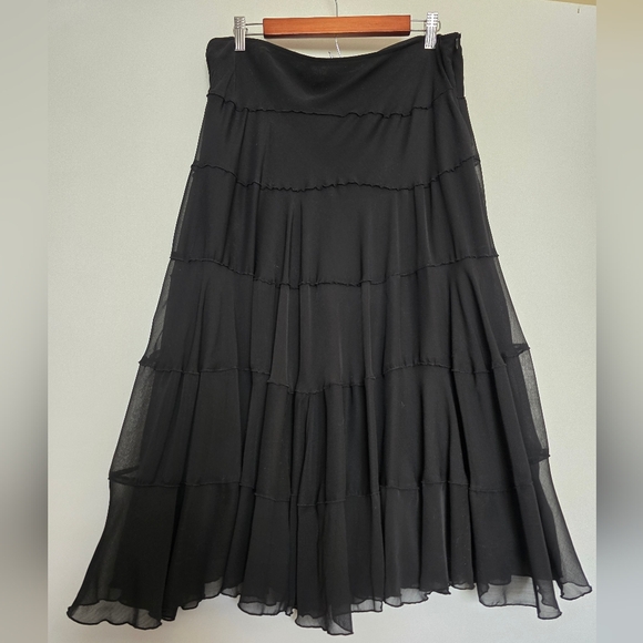 Vintage 90s black tiered midi skirt - Picture 7 of 8